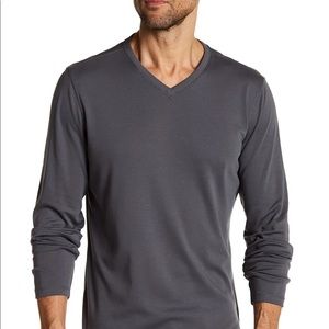 Robert Barakett long sleeve v neck NWOT